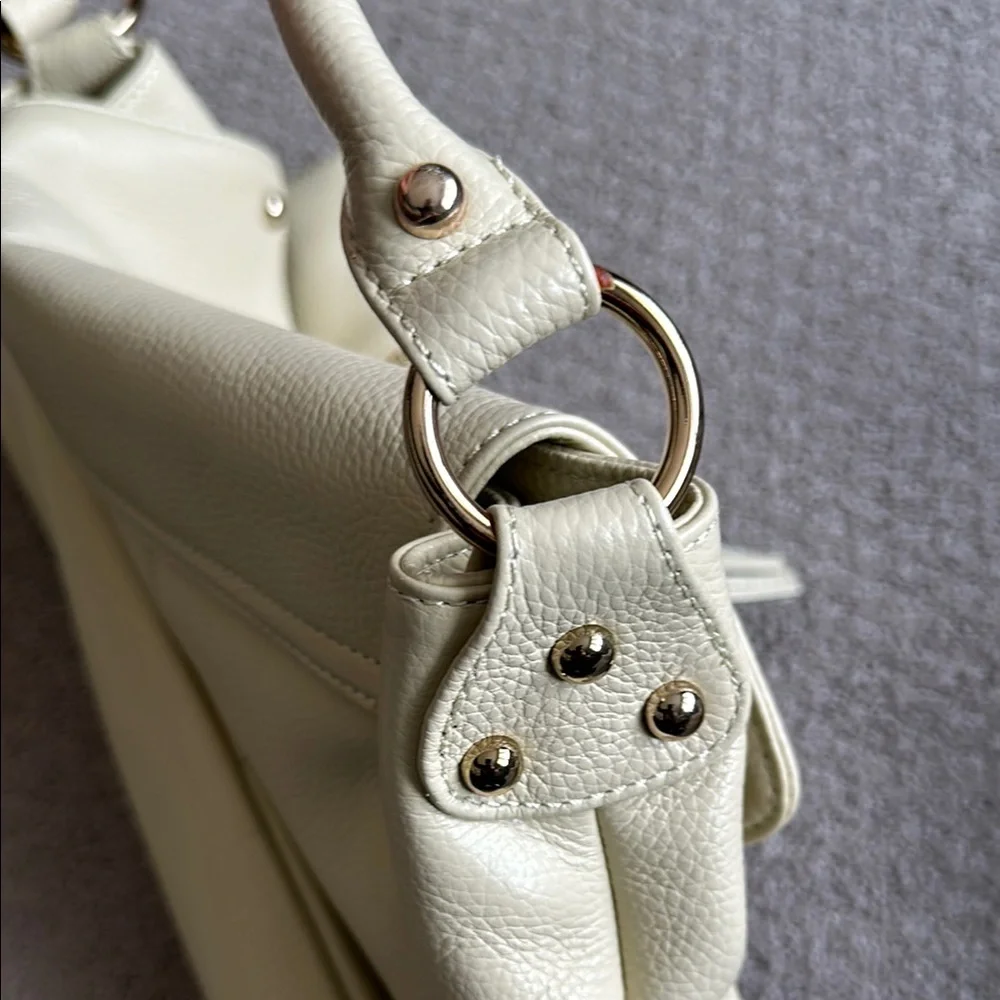 •ONNA EHRLICH• Cream Colored Shoulder Bag - Picture 7 of 12